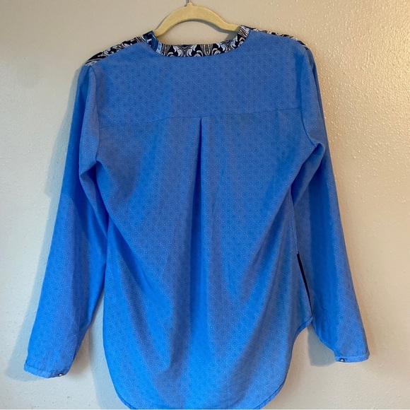 New York & Company Long Sleeve Blue Blouse Size Small - Picture 6 of 9